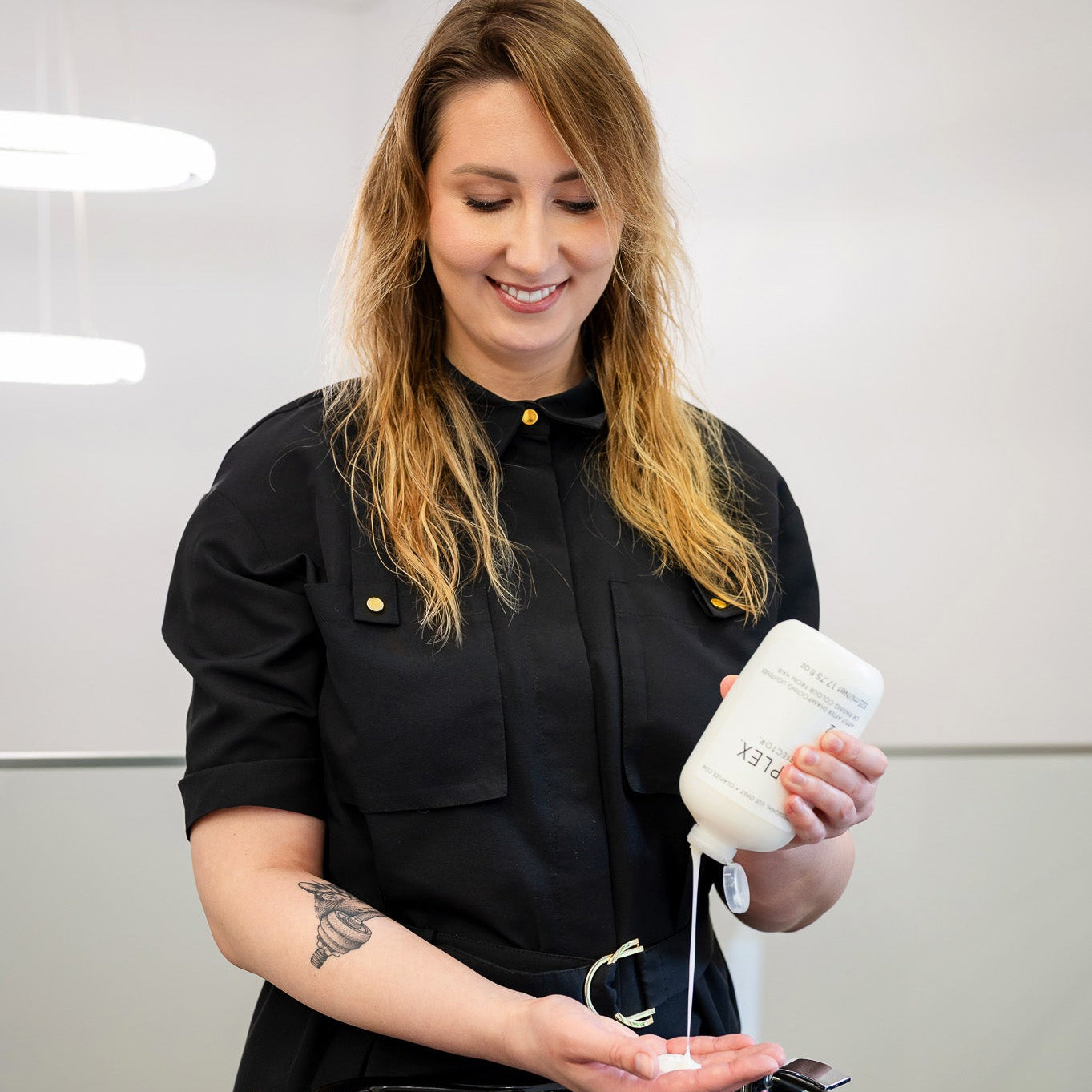 Plaukų meistrė Lina Jurkuvėnė – dažymas, kirpimas ir profesionali plaukų priežiūra Kėdainiuose